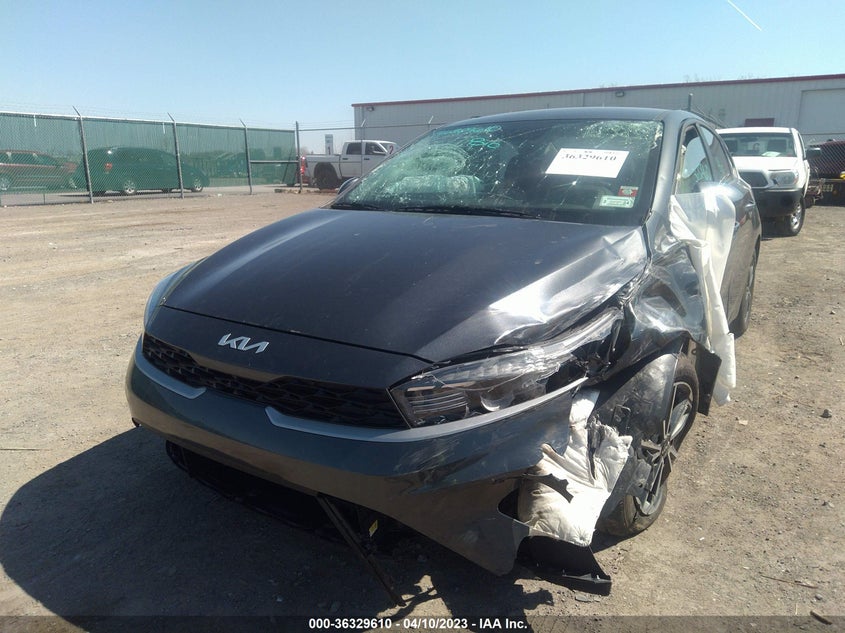 VIN 3KPF24ADXNE458009 2022 KIA FORTE LXS