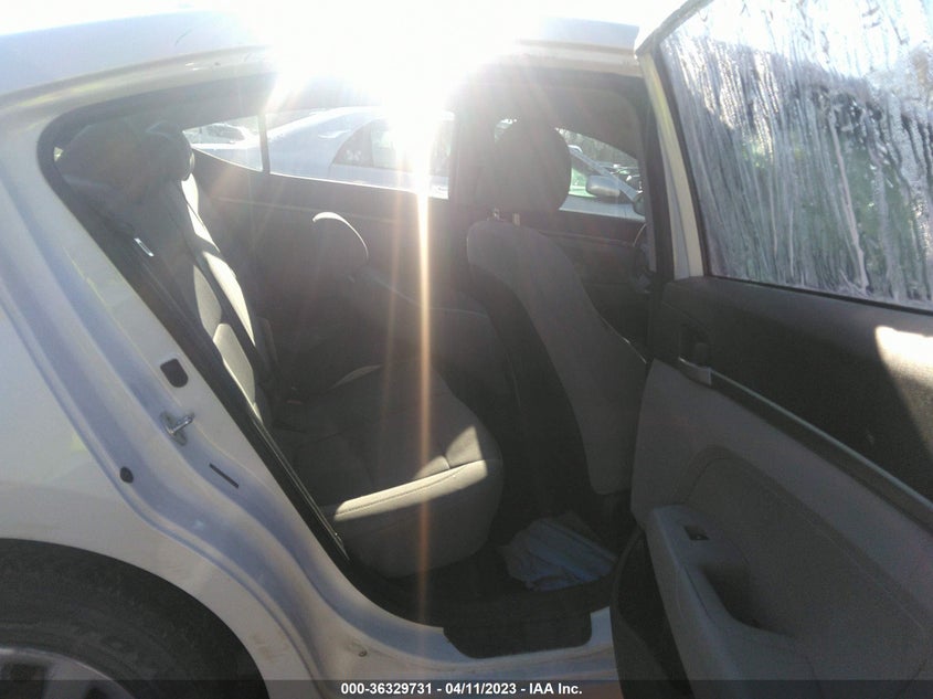 VIN 5NPD74LF3HH210207 2017 HYUNDAI ELANTRA SE