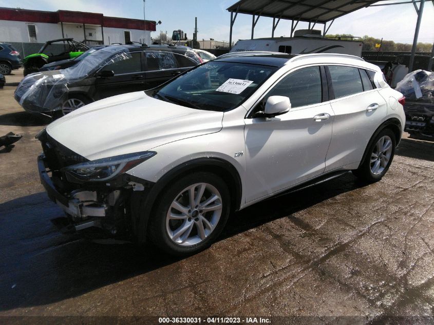 2019 INFINITI QX30 LUXE SJKCH5CP6KA010327