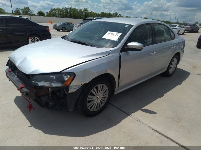 2014 VOLKSWAGEN PASSAT S - 1VWAS7A31EC090343