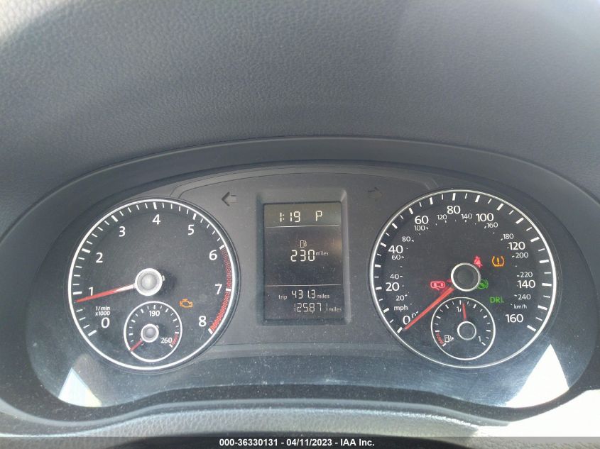 2014 VOLKSWAGEN PASSAT S - 1VWAS7A31EC090343