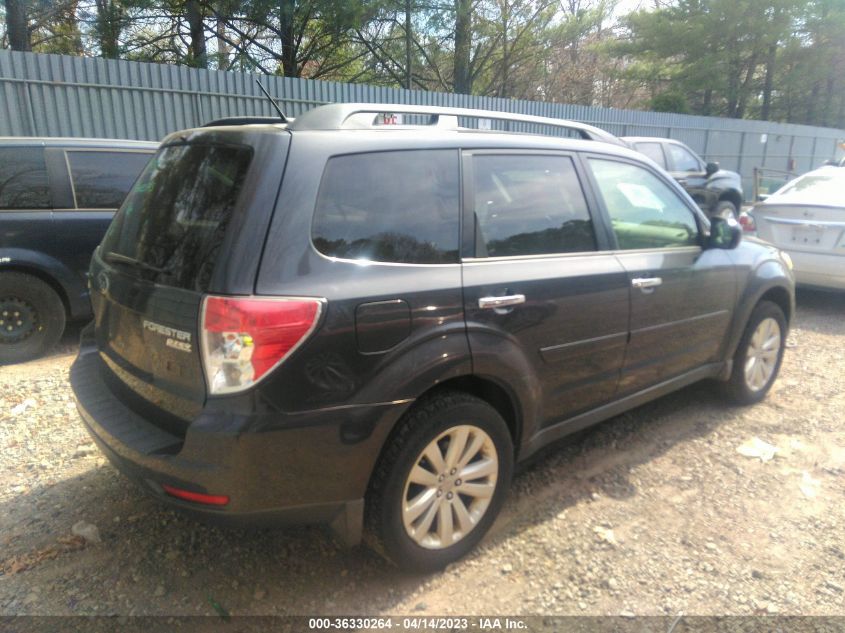2013 SUBARU FORESTER 2.5X LIMITED - JF2SHAEC6DH405573