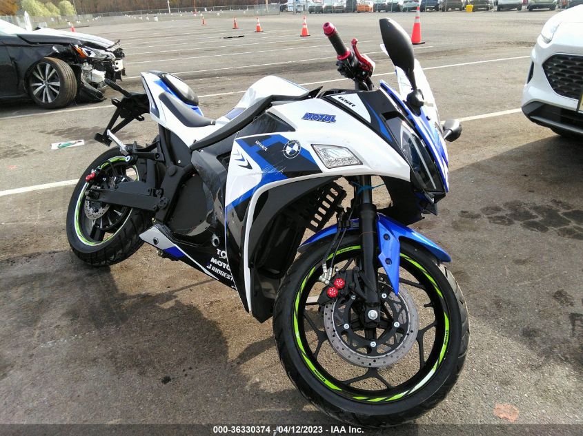 R752M7JB3N1000008 FLY WING V6 2022