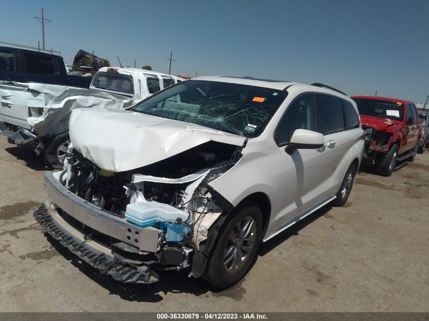 2021 TOYOTA SIENNA XLE - 5TDYRKEC1MS040825