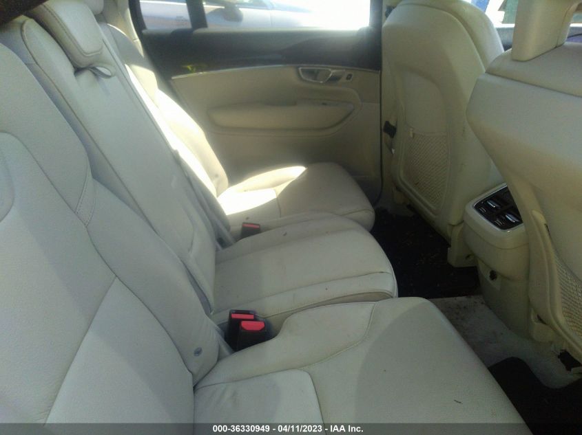 2016 VOLVO XC90 T6 MOMENTUM - YV4A22PK5G1015600