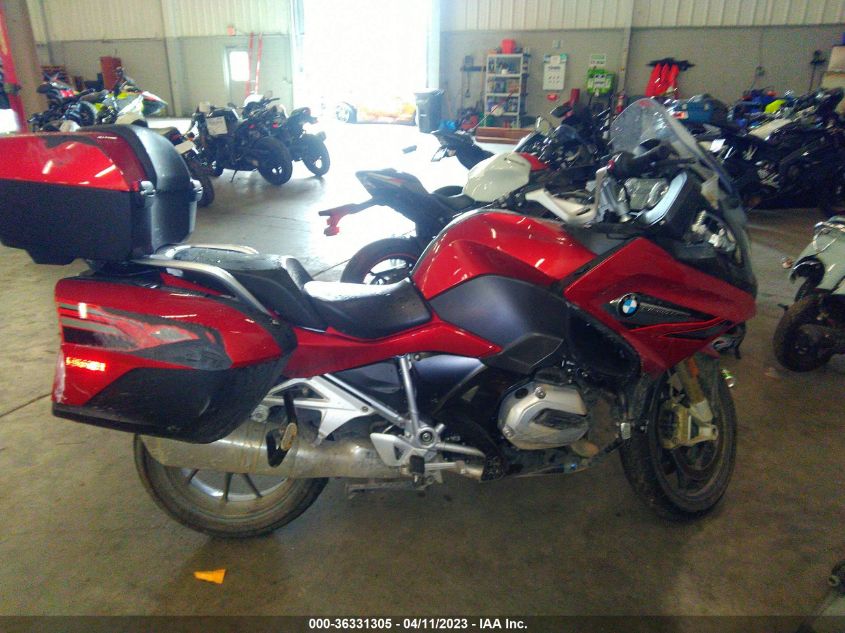 2018 BMW R1200 RT - WB10A1304JZ467527