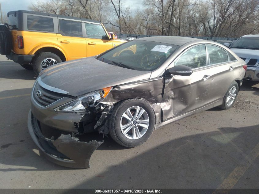 2014 HYUNDAI SONATA GLS - 5NPEB4AC1EH910850