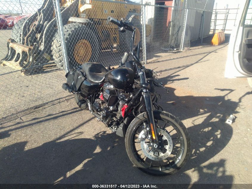 2018 HARLEY-DAVIDSON FLHXS STREET GLIDE SPECIAL - 1HD1KRC1XJB669047