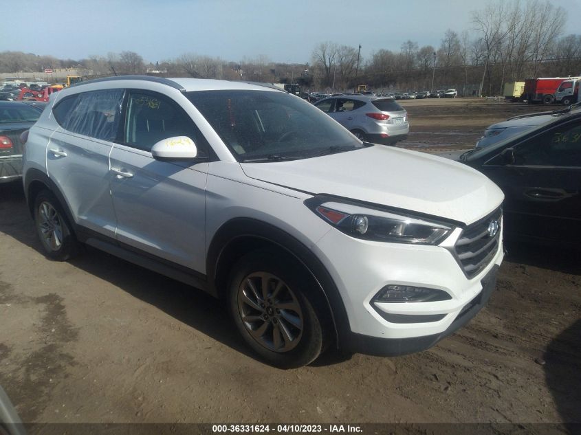 2017 HYUNDAI TUCSON SE - KM8J3CA49HU414554