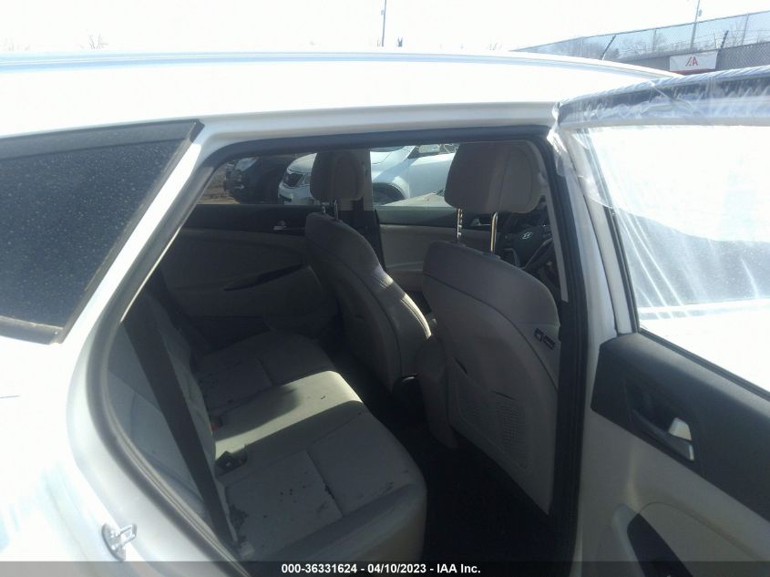 2017 HYUNDAI TUCSON SE - KM8J3CA49HU414554