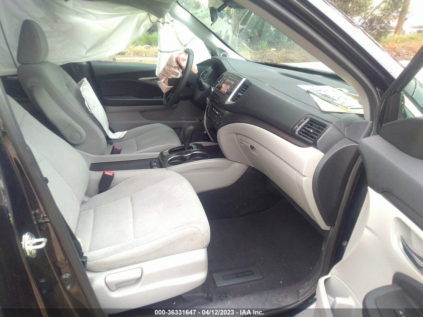 VIN 5FNYF5H12KB022887 2019 HONDA PILOT LX