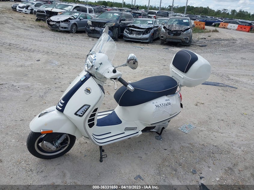 VIN ZAPMA39M7L5100558 2019 VESPA GTS 300 SUPER