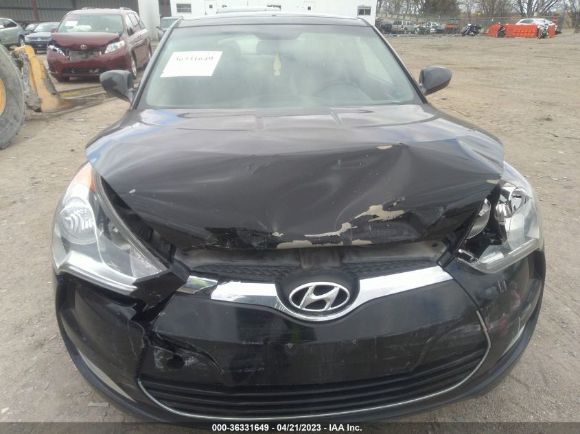 2013 HYUNDAI VELOSTER W/GRAY INT - KMHTC6AD1DU086826