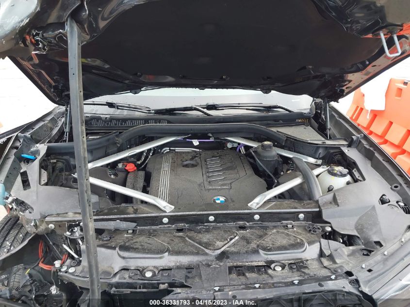 2021 BMW X7 XDRIVE40I - 5UXCW2C0XM9F64504