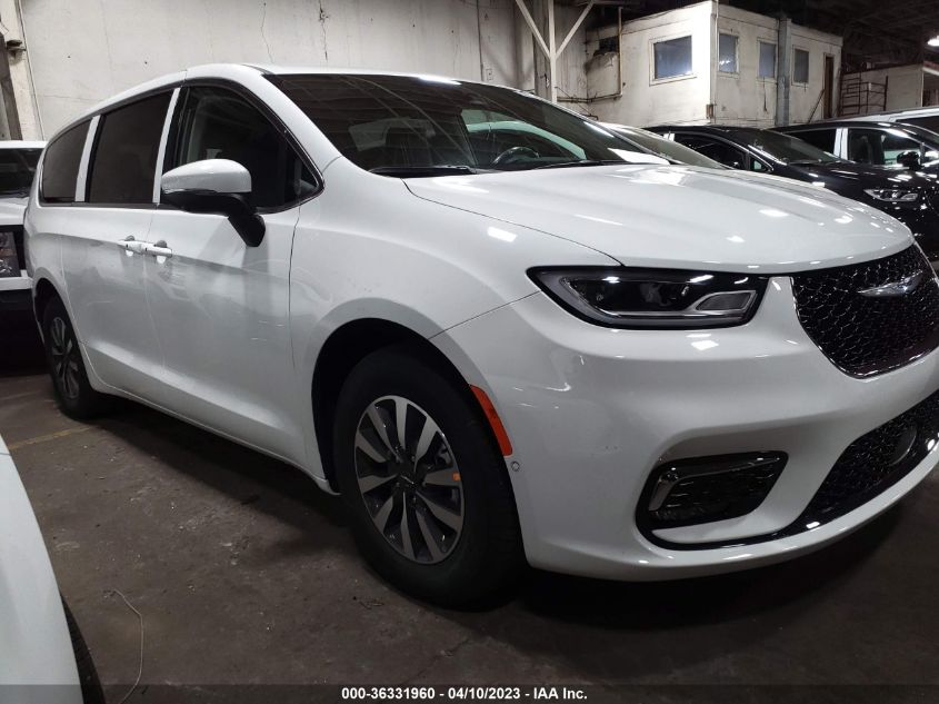 2023 CHRYSLER PACIFICA HYBRID TOURING L - 2C4RC1L70PR518199