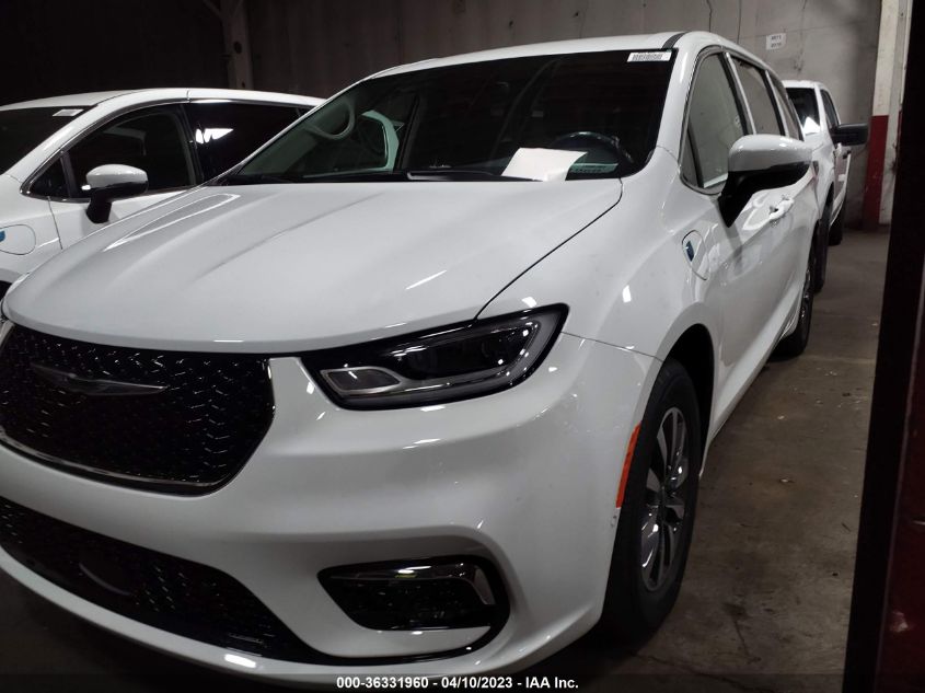 2023 CHRYSLER PACIFICA HYBRID TOURING L - 2C4RC1L70PR518199