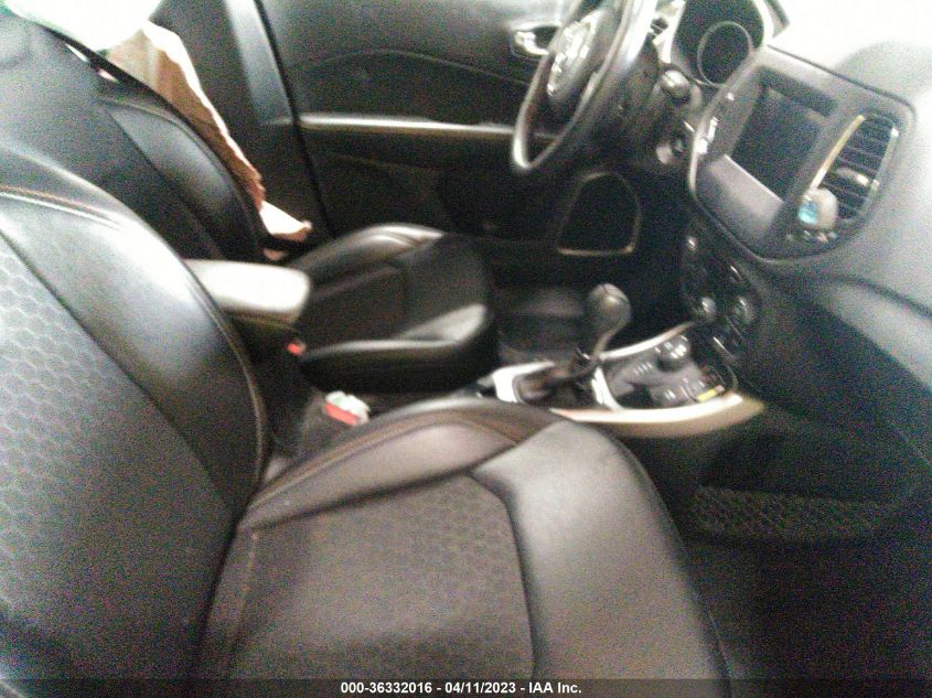 2019 JEEP COMPASS LATITUDE - 3C4NJDBB3KT600686