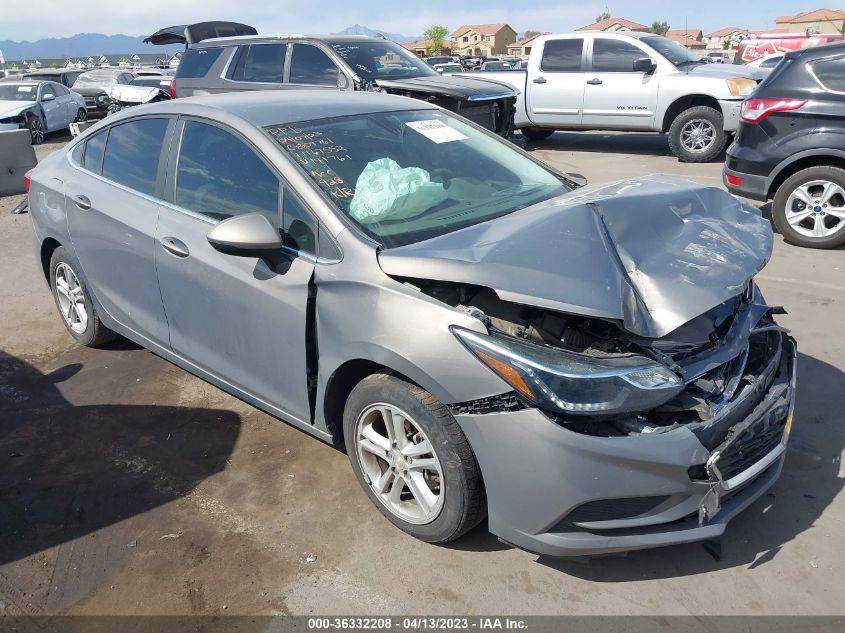 2018 CHEVROLET CRUZE LT - 1G1BE5SM4J7141761