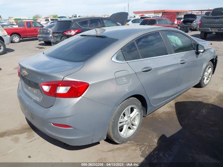 2018 CHEVROLET CRUZE LT - 1G1BE5SM4J7141761