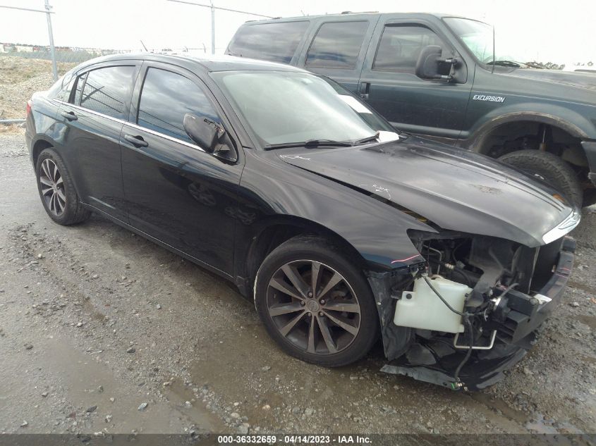 2013 CHRYSLER 200 TOURING - 1C3CCBBB3DN676745