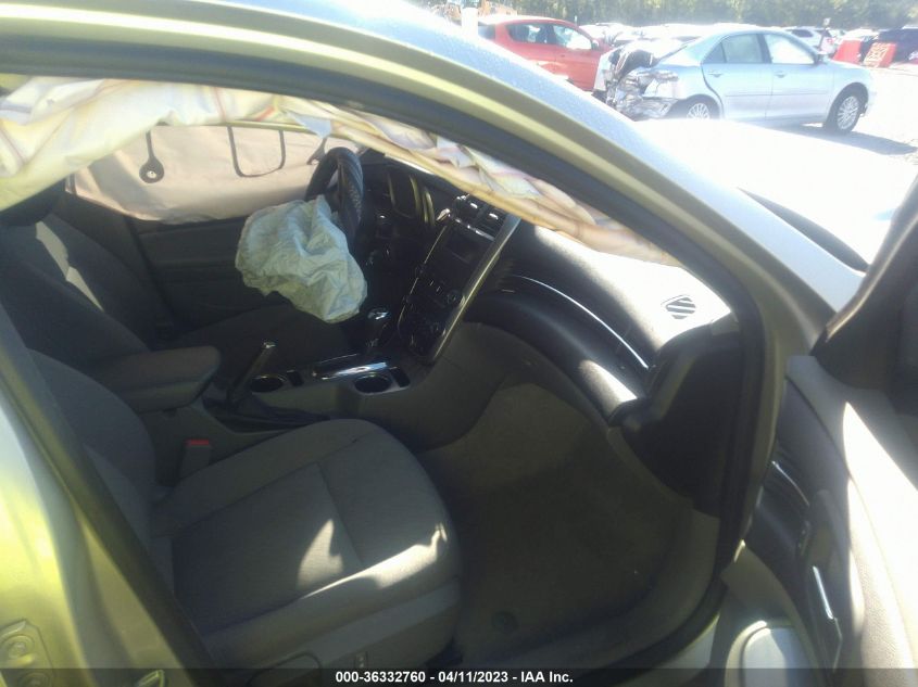 2014 CHEVROLET MALIBU LS - 1G11B5SL8EF121990
