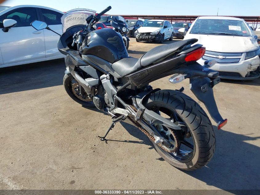 2011 KAWASAKI EX650 C - JKAEXEC1XBDA67278