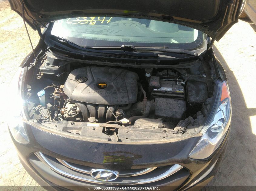 2013 HYUNDAI ELANTRA GT W/BLUE INT - KMHD35LE5DU054224