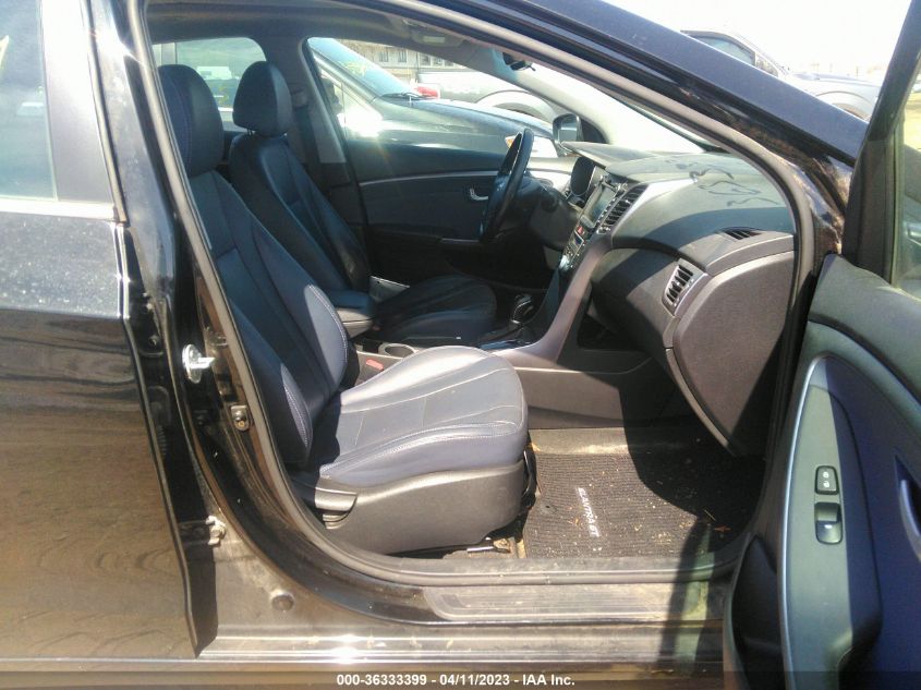 2013 HYUNDAI ELANTRA GT W/BLUE INT - KMHD35LE5DU054224