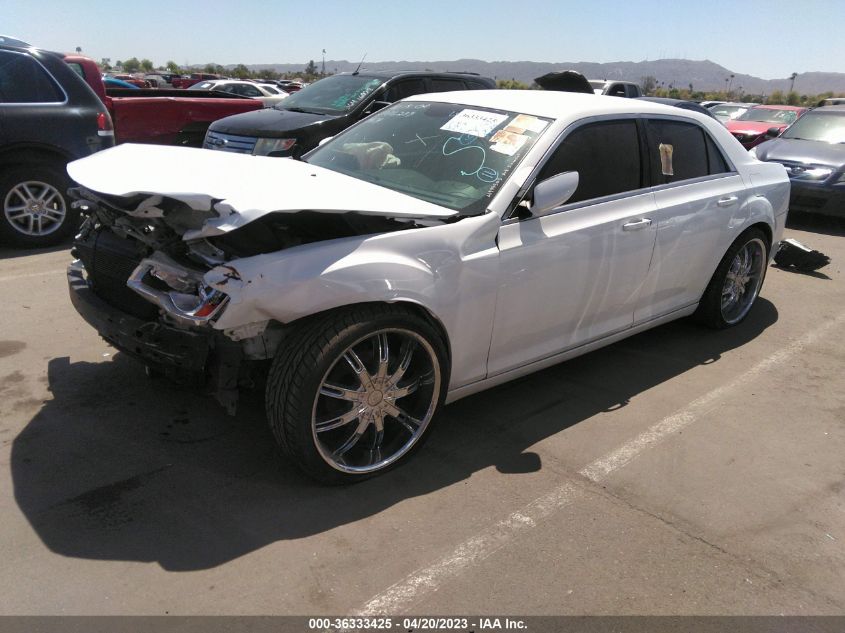 2014 CHRYSLER 300 - 2C3CCAAG8EH243875