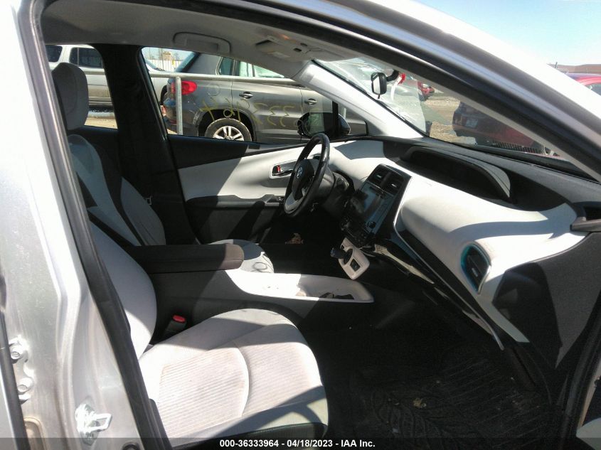 2016 TOYOTA PRIUS FOUR - JTDKARFU4G3025934