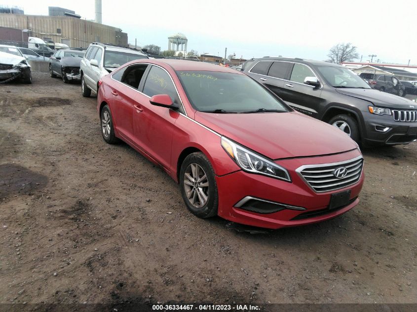 2017 HYUNDAI SONATA SE - 5NPE24AFXHH593696