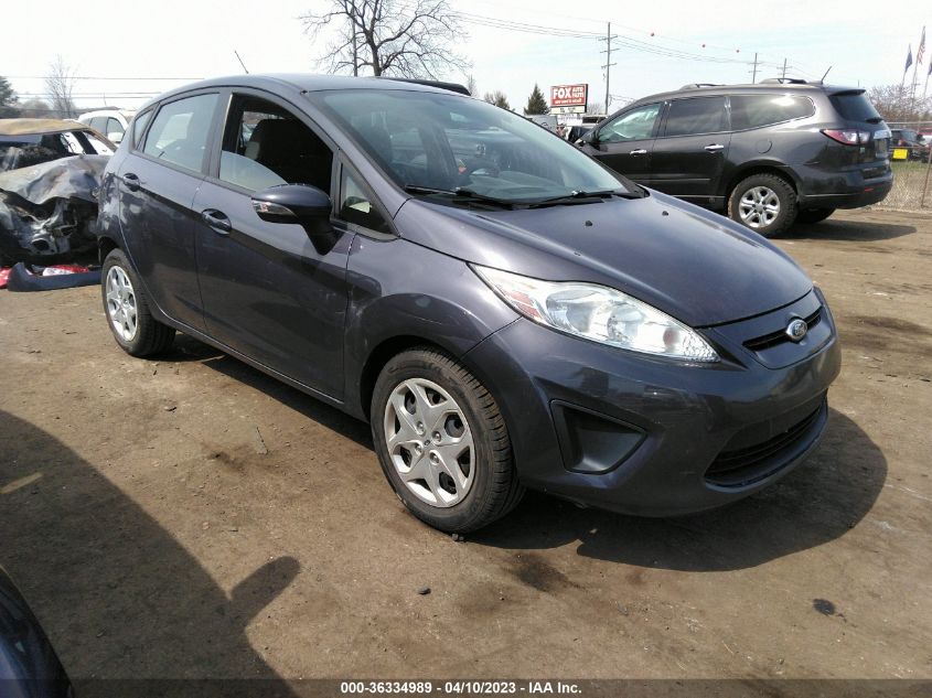 2013 FORD FIESTA SE - 3FADP4EJXDM184913