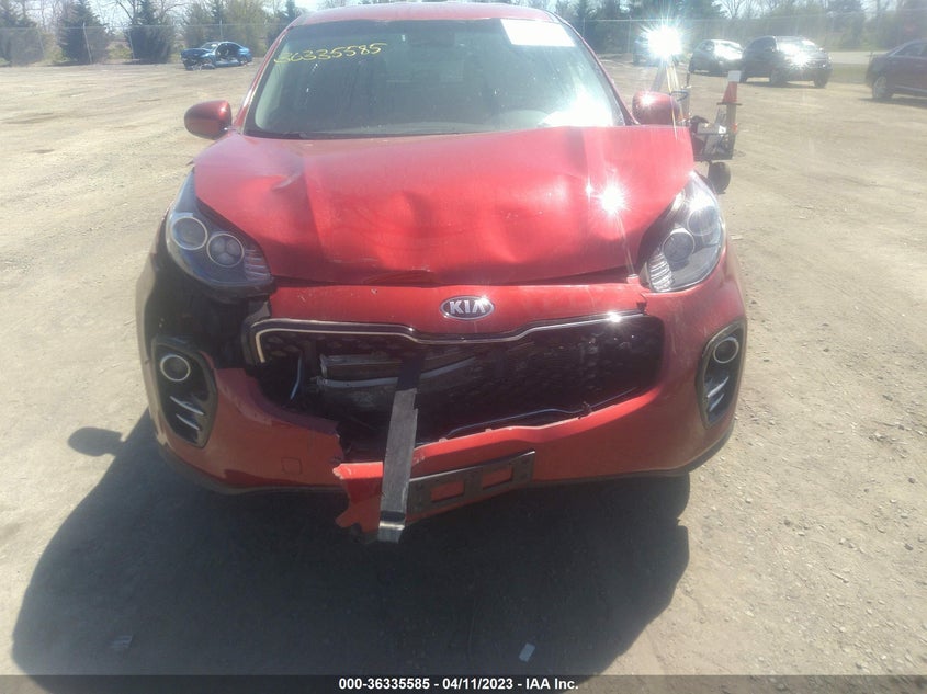 VIN KNDPMCAC4K7600320 2019 KIA SPORTAGE LX
