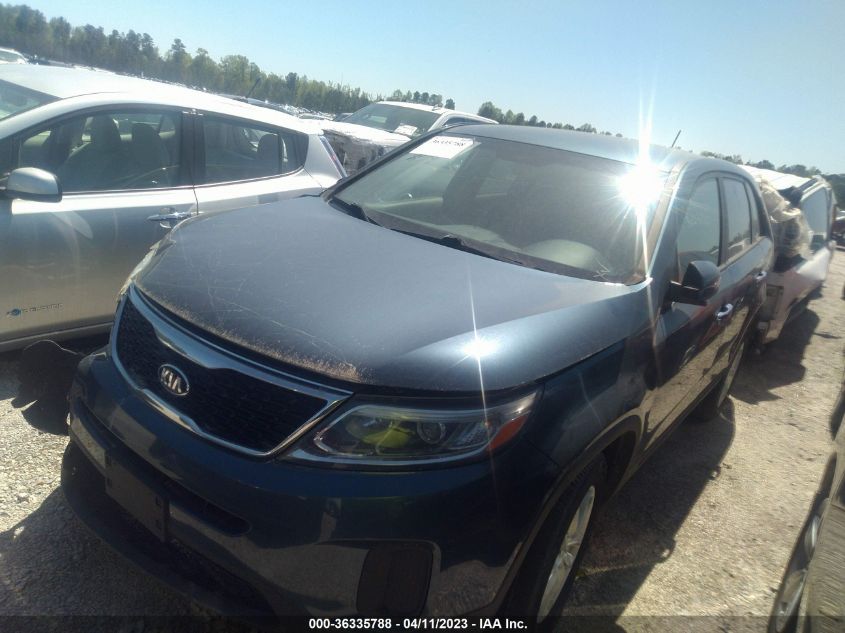 2014 KIA SORENTO LX - 5XYKT3A68EG487048