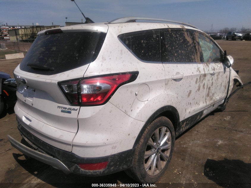 VIN 1FMCU9J94JUD03646 2018 FORD ESCAPE TITANIUM