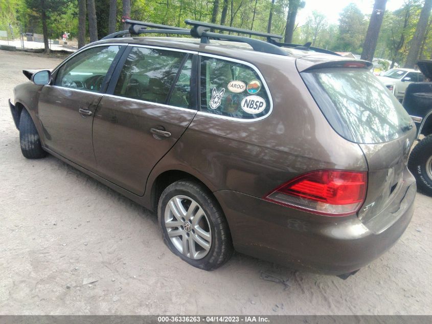 2013 VOLKSWAGEN JETTA SPORTWAGEN TDI - 3VWPL7AJ3DM641441