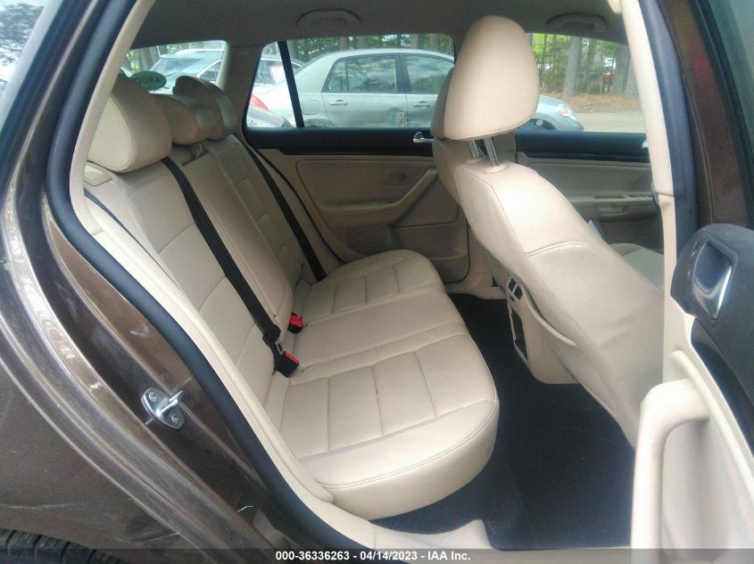 2013 VOLKSWAGEN JETTA SPORTWAGEN TDI - 3VWPL7AJ3DM641441