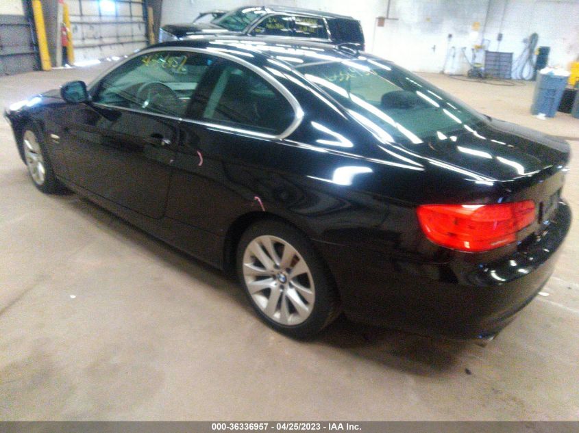2013 BMW 3 SERIES 328I XDRIVE - WBAKF3C59DJ385331