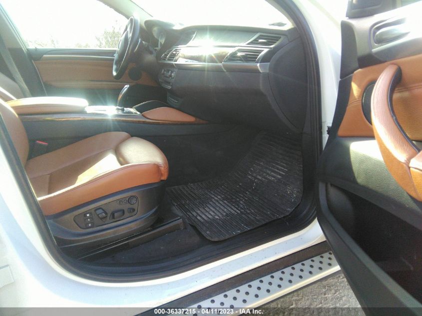 2013 BMW X6 XDRIVE35I 5UXFG2C55DL786275