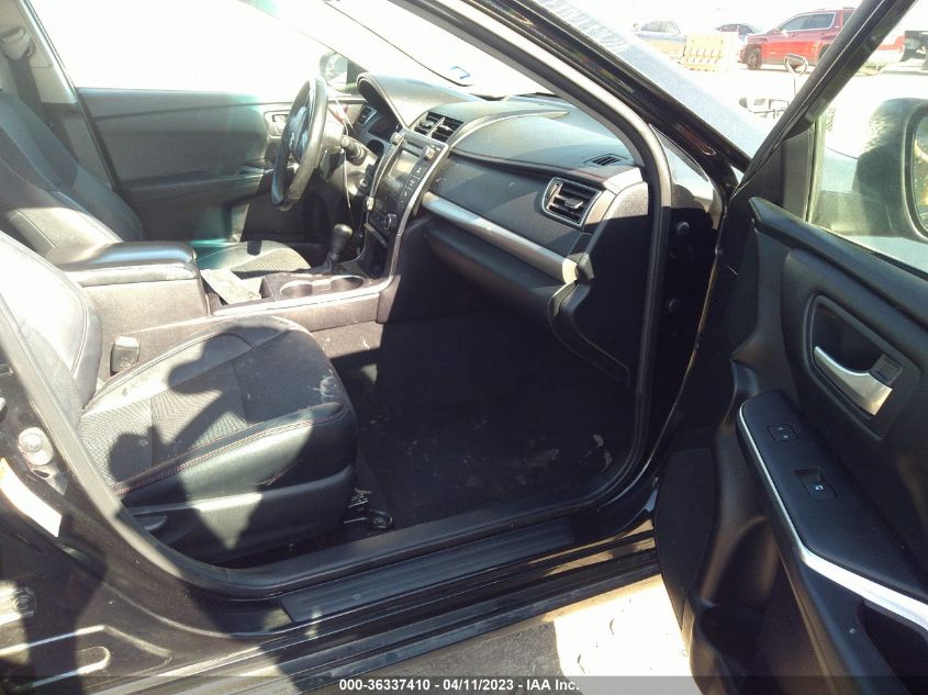 2016 TOYOTA CAMRY SE - 4T1BF1FK2GU201581