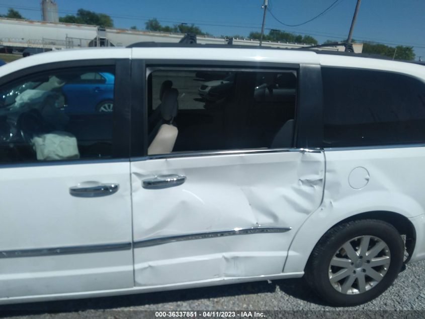 2016 CHRYSLER TOWN & COUNTRY TOURING - 2C4RC1BG6GR305825