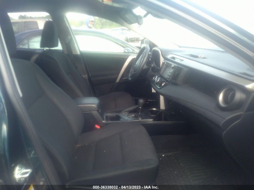 2018 TOYOTA RAV4 LE - JTMZFREV1JJ172001