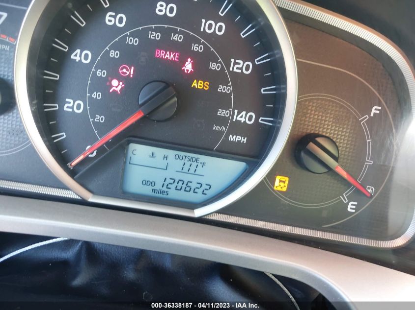 2015 TOYOTA RAV4 XLE - JTMWFREV8FD066704