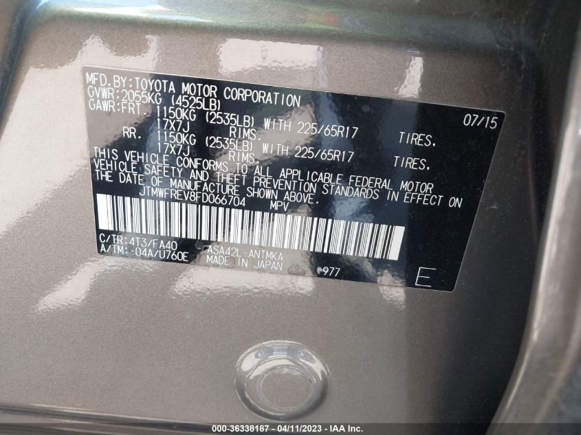 2015 TOYOTA RAV4 XLE - JTMWFREV8FD066704