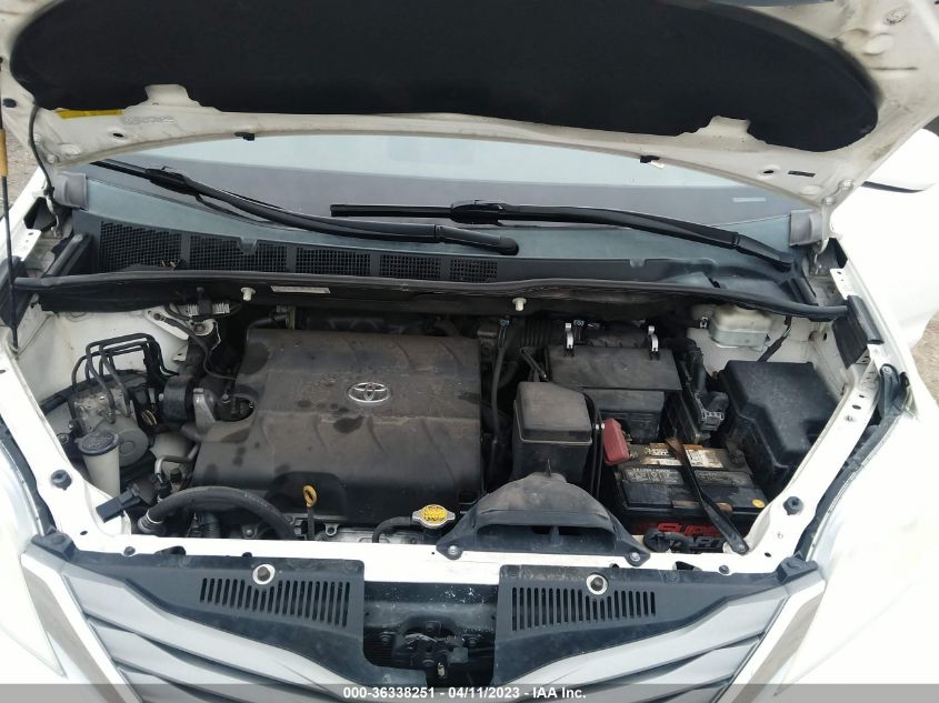 2013 TOYOTA SIENNA XLE/LTD - 5TDDK3DC2DS053092