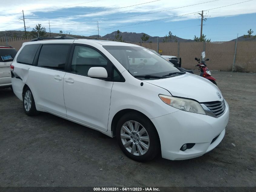 2013 TOYOTA SIENNA XLE/LTD - 5TDDK3DC2DS053092
