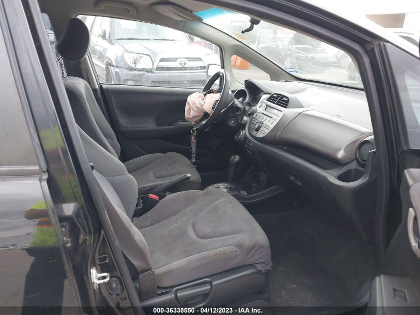 2013 HONDA FIT - JHMGE8H30DC059811