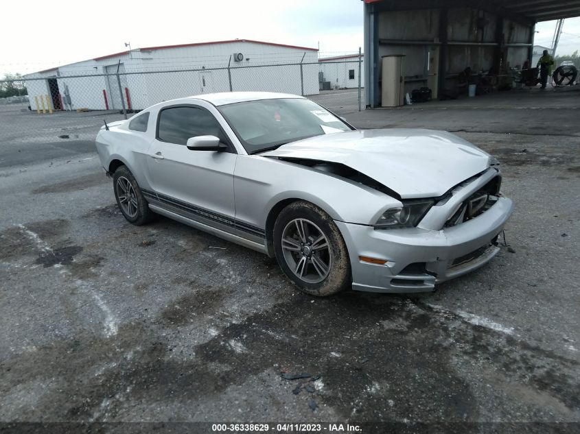 2013 FORD MUSTANG V6 - 1ZVBP8AM2D5227605