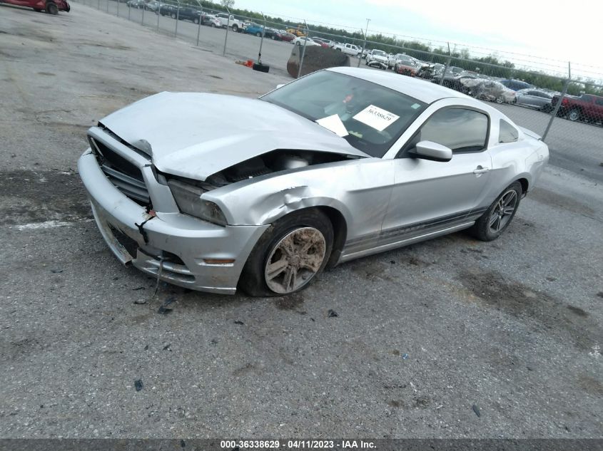 2013 FORD MUSTANG V6 - 1ZVBP8AM2D5227605