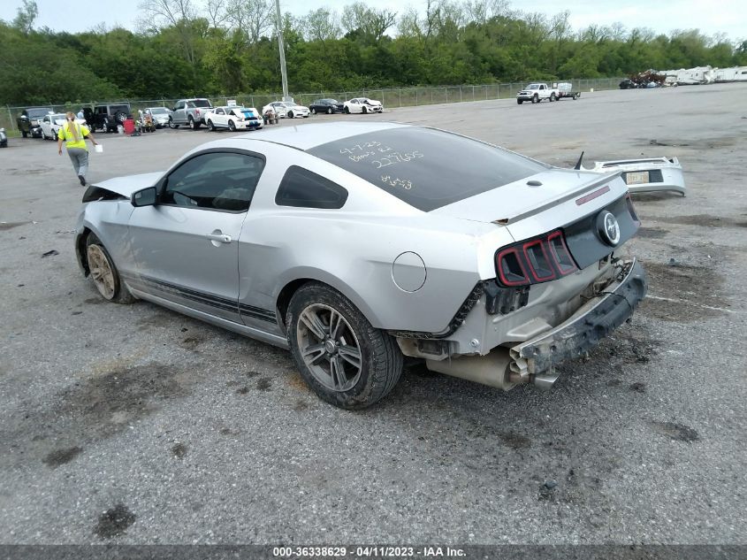 2013 FORD MUSTANG V6 - 1ZVBP8AM2D5227605